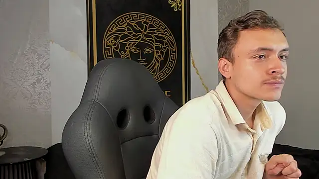 Desmon Clark online show from 01-03-25, 10:51