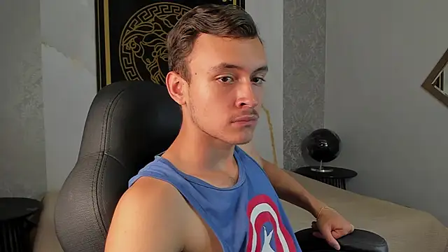 Desmon Clark online show from 01-11-25, 09:36