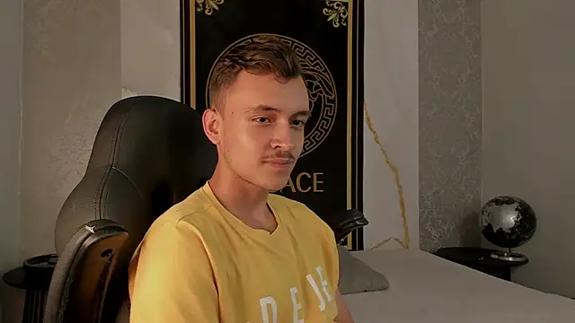 Desmon Clark online show from 02-20-25, 09:42