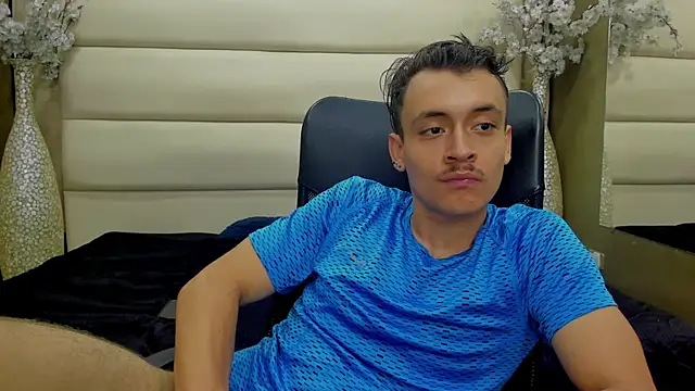 Desmon Clark online show from 03-11-25, 07:15