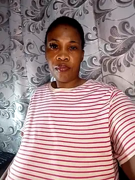Sweetdelight86 online show from 05-05-26, 01:46