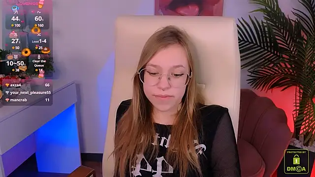 LayriantaVee online show from 01-28-25, 10:12