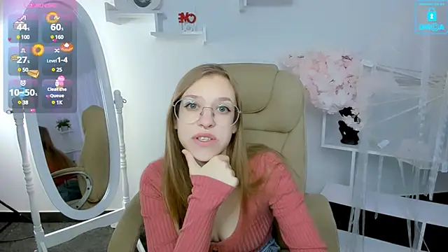 LayriantaVee online show from 02-03-25, 06:56