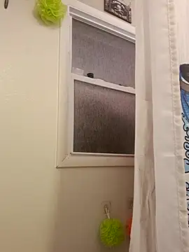 clitstitsandbongrips online show from 09-30-25, 03:00