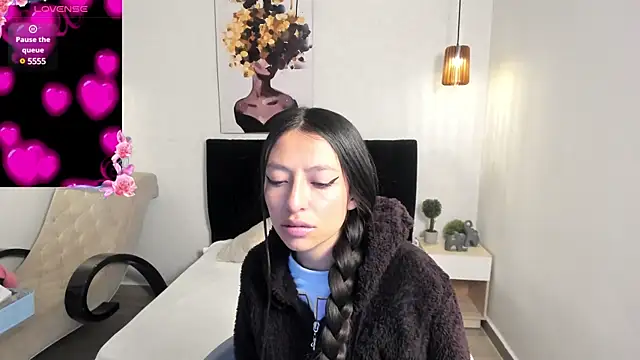 Scarlett  bell online show from 03-12-25, 12:47