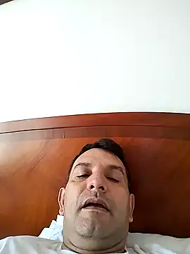 RogueTraveler online show from 12-05-24, 02:55