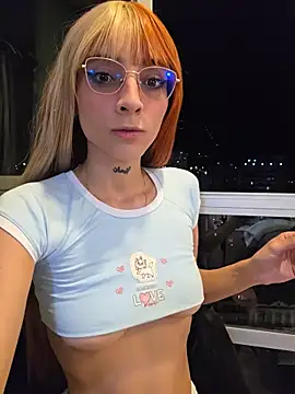 Snapshot of Dani_pegin chatting on 06-28-26, 12:49 Dani pegin online show from 06-28-26, 12:49
