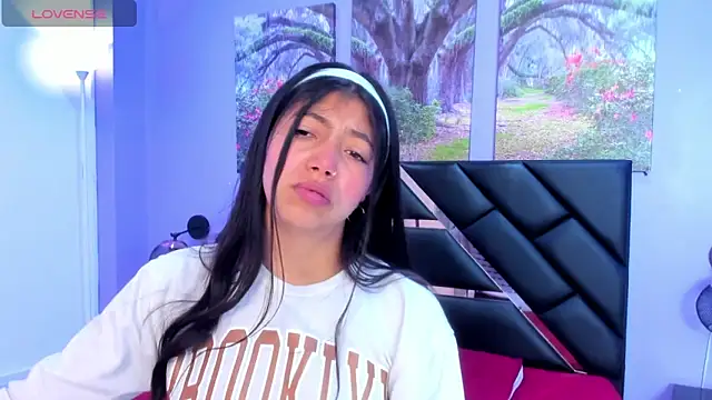 KimberlyVillaLobos online show from 09-09-25, 11:32