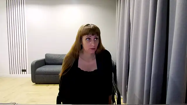 Daniella Lorente online show from 12-29-24, 04:38