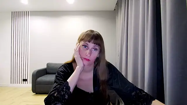 Daniella Lorente online show from 01-10-25, 05:05