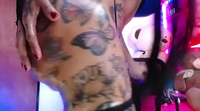 Snapshot of goddess_BigassCock chatting on 01-20-25, 10:48 goddess BigassCock online show from 01-20-25, 10:48