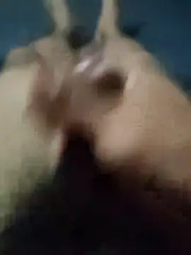 ElWeUltimO online show from 04-19-26, 02:33