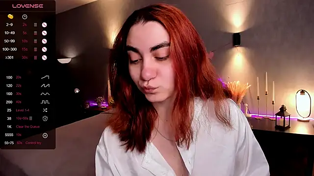 hannacheekss  online show from 06-08-26, 02:01