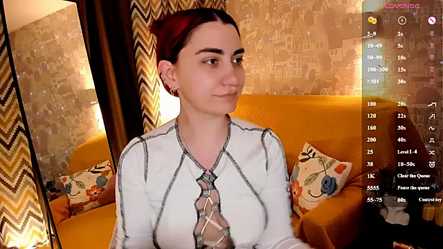 hannacheekss  online show from 07-07-26, 02:03