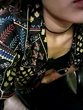 Snapshot of Sexy_Mushroom chatting on 12-15-25, 08:07 Sexy Mushroom online show from 12-15-25, 08:07