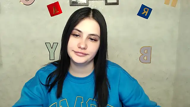 Snapshot of AliceSexyyy_ chatting on 02-17-25, 04:15 AliceSexyyy online show from 02-17-25, 04:15