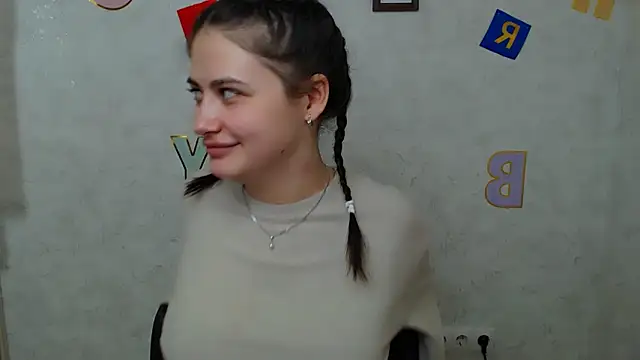 Snapshot of AliceSexyyy_ chatting on 03-20-25, 11:27 AliceSexyyy online show from 03-20-25, 11:27