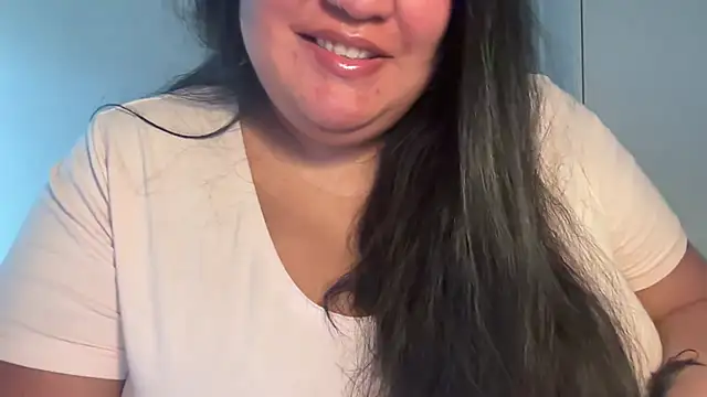 Snapshot of MashaCL chatting on 02-12-25, 10:03 MashaCL online show from 02-12-25, 10:03