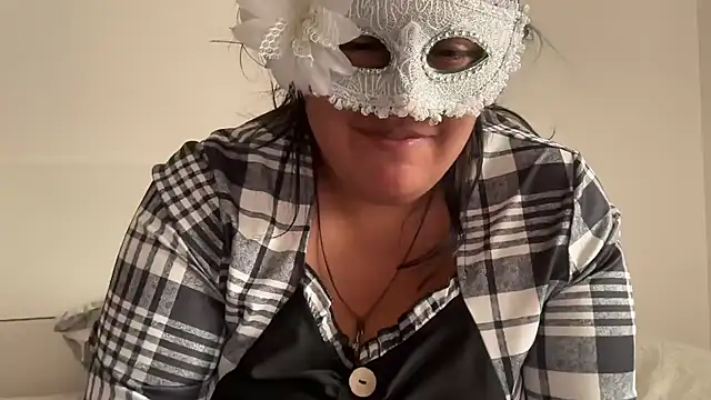 Snapshot of MashaCL chatting on 10-03-25, 12:46 MashaCL online show from 10-03-25, 12:46