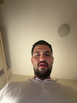 Snapshot of HornyDaddy6inch chatting on 05-30-26, 11:24 HornyDaddy6inch online show from 05-30-26, 11:24