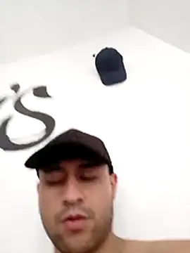 Hxnsovrgon online show from 01-06-26, 06:22