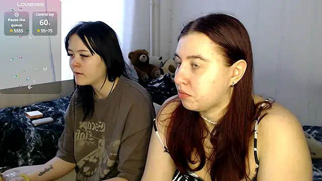 Snapshot of BettyandRich_ chatting on 01-24-25, 09:28 BettyandRich online show from 01-24-25, 09:28