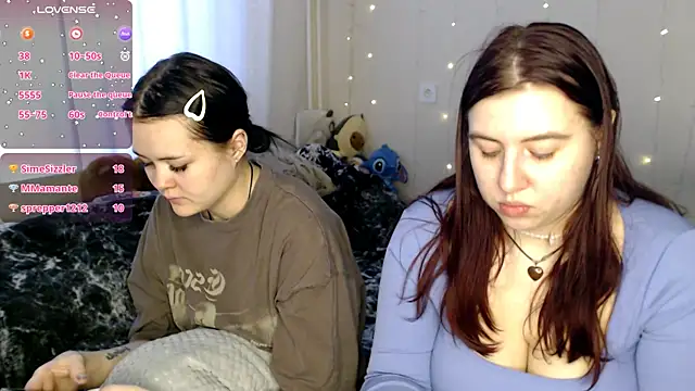 Snapshot of BettyandRich_ chatting on 01-25-25, 11:44 BettyandRich online show from 01-25-25, 11:44