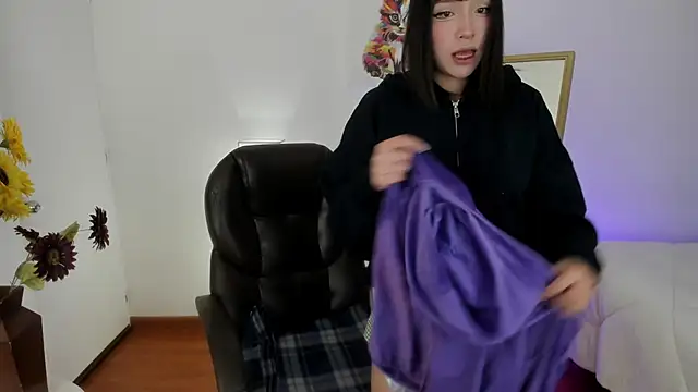 Escarlett Wii online show from 12-18-25, 01:06