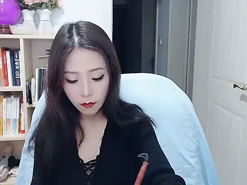 SuSushi728 online show from 02-06-26, 04:10