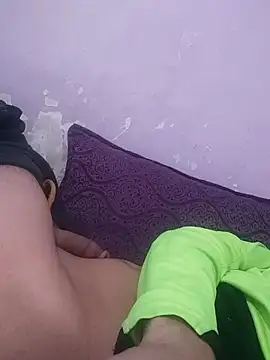 Snapshot of DifficultThought4 chatting on 01-10-26, 11:31 DifficultThought4 online show from 01-10-26, 11:31