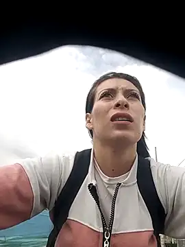 Snapshot of Tefannyy_ chatting on 03-06-25, 02:51 Tefannyy online show from 03-06-25, 02:51