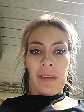 Tefannyy  online show from 02-06-26, 01:43