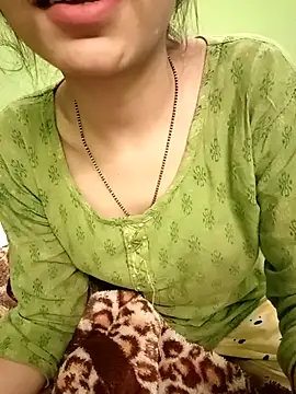 EACH 555 online show from 12-15-25, 09:02