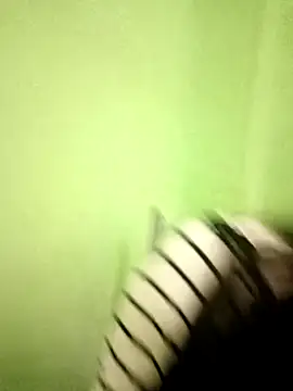 EACH 555 online show from 12-18-25, 12:33