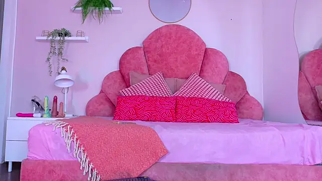 ChanelAdamss  online show from 11-28-25, 03:09