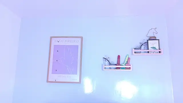 ChanelAdamss  online show from 12-03-25, 08:40