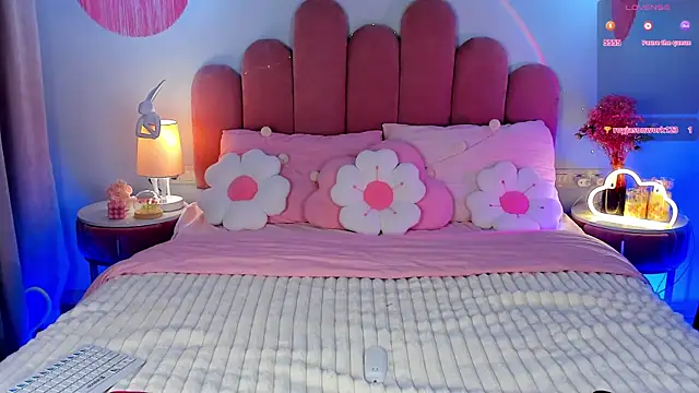 GiaCale online show from 09-14-25, 12:26