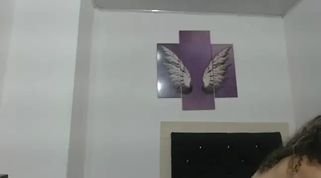 Snapshot of ariellth chatting on 02-16-25, 11:05 ariellth online show from 02-16-25, 11:05