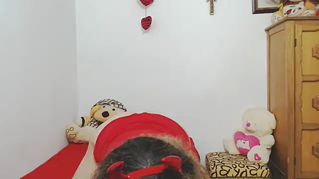 Snapshot of ariellth chatting on 10-17-25, 05:37 ariellth online show from 10-17-25, 05:37