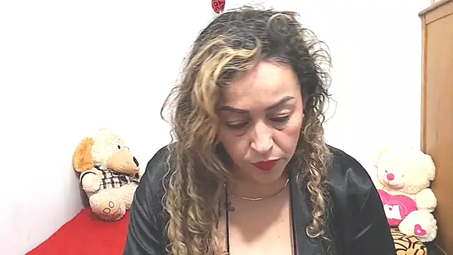 Snapshot of ariellth chatting on 11-22-25, 04:50 ariellth online show from 11-22-25, 04:50