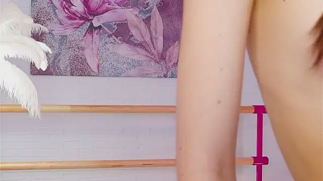 lylylovesyou online show from 03-01-25, 09:07