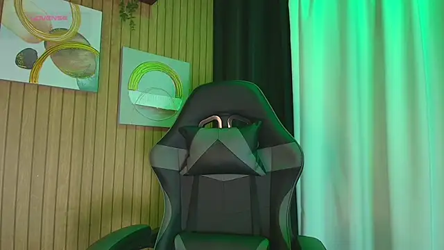 Snapshot of ArkaBella chatting on 11-05-25, 07:03 ArkaBella online show from 11-05-25, 07:03