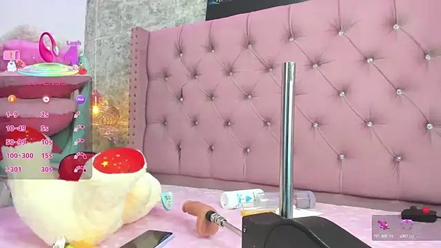 NahiaraReina online show from 03-10-25, 01:21