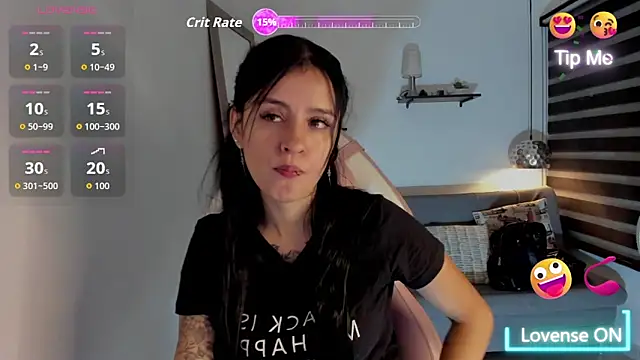Snapshot of yenny_garcia chatting on 04-18-26, 02:43 yenny garcia online show from 04-18-26, 02:43