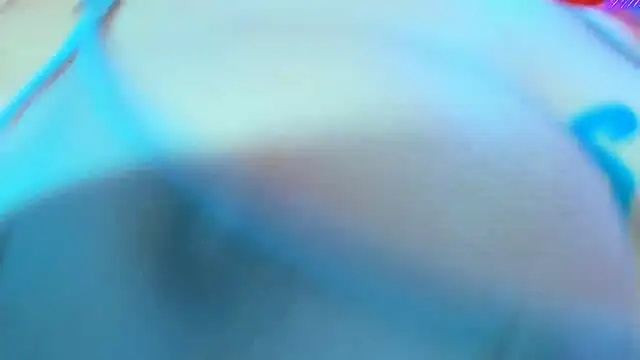 Snapshot of Lily_stone04 chatting on 12-01-25, 05:01 Lily stone04 online show from 12-01-25, 05:01