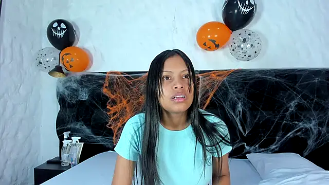 Kaylee sweet 1 online show from 10-24-25, 07:32