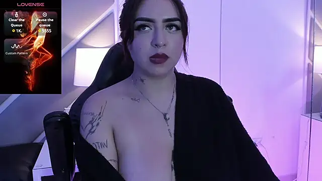 AnnikaMerliahh  online show from 01-26-25, 04:09