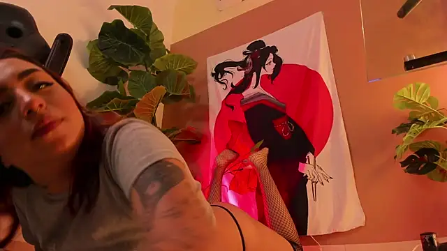 AnnikaMerliahh  online show from 03-07-25, 03:18