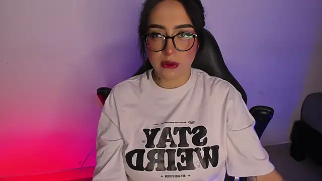 Snapshot of AnnikaMerliahh_ chatting on 10-10-25, 03:38 AnnikaMerliahh online show from 10-10-25, 03:38