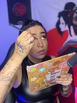 AnnikaMerliahh  online show from 10-24-25, 09:22